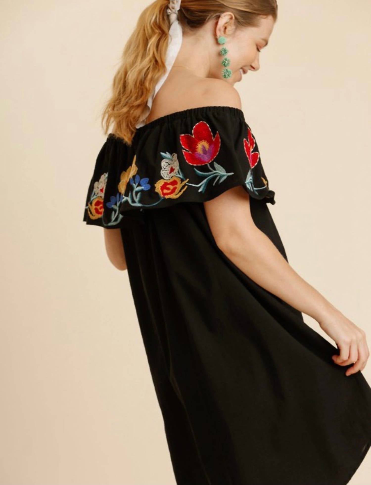 Umgee - Sunset Stroll Embroidered Dress