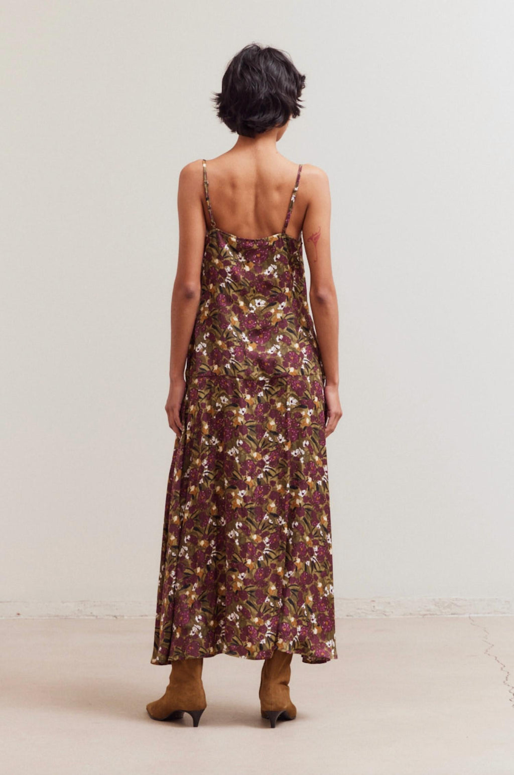 Grade & Gather - Women's Dark Jewel Sleeveless Floral Print Dress