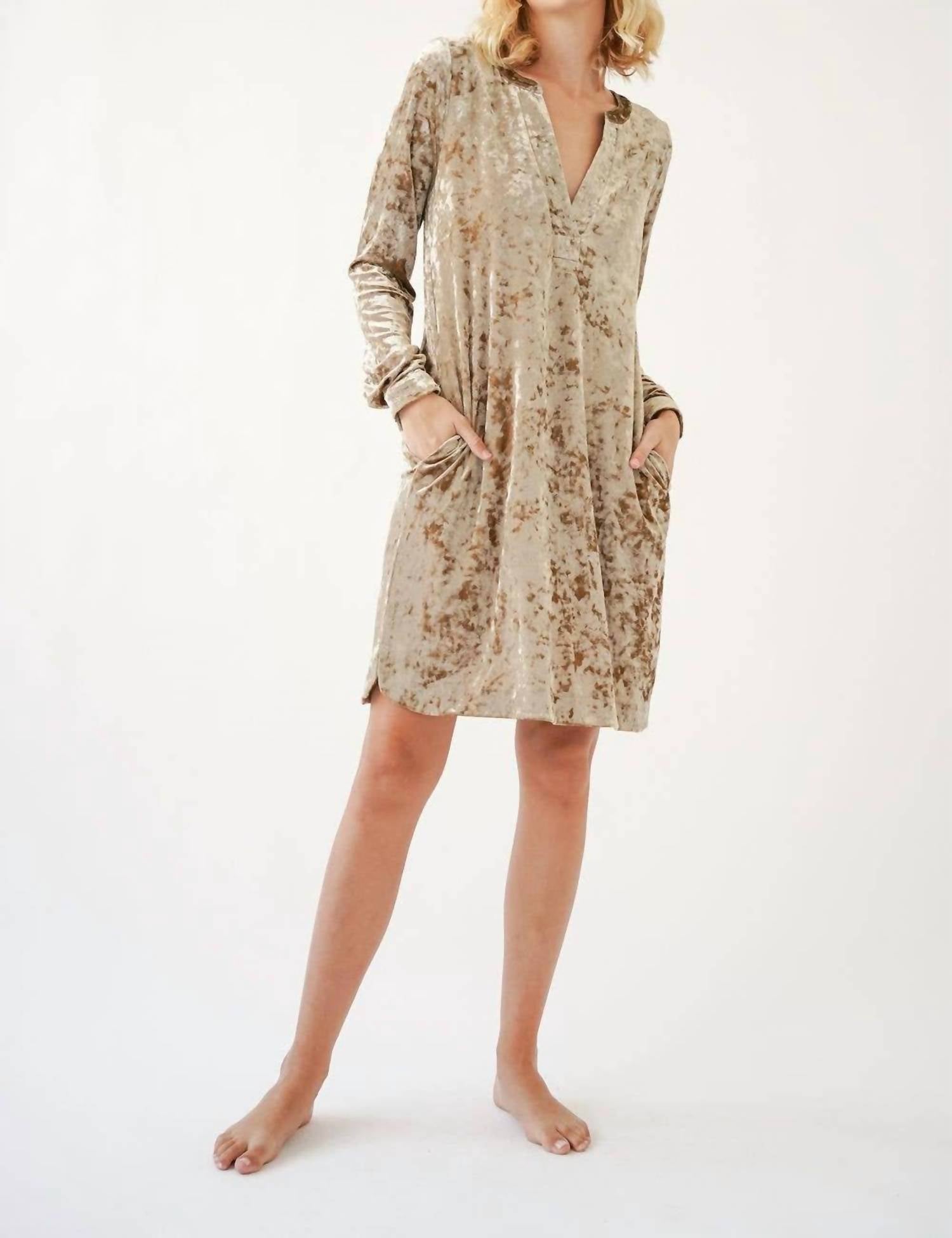 Mystree - Soda Velvet Dress
