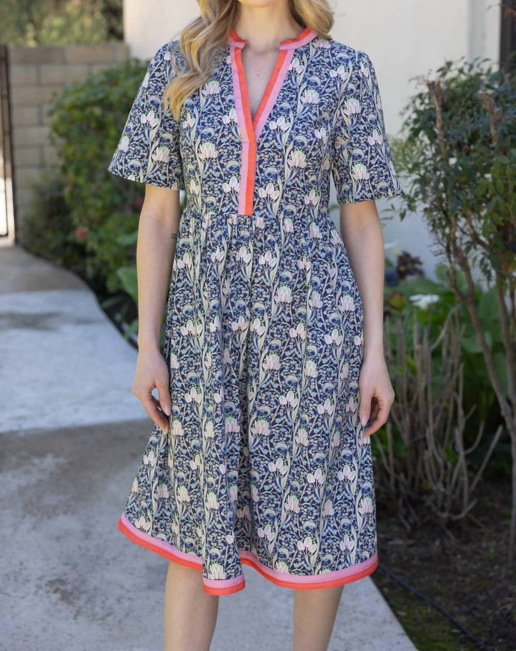 Voy - Vintage Midi Dress